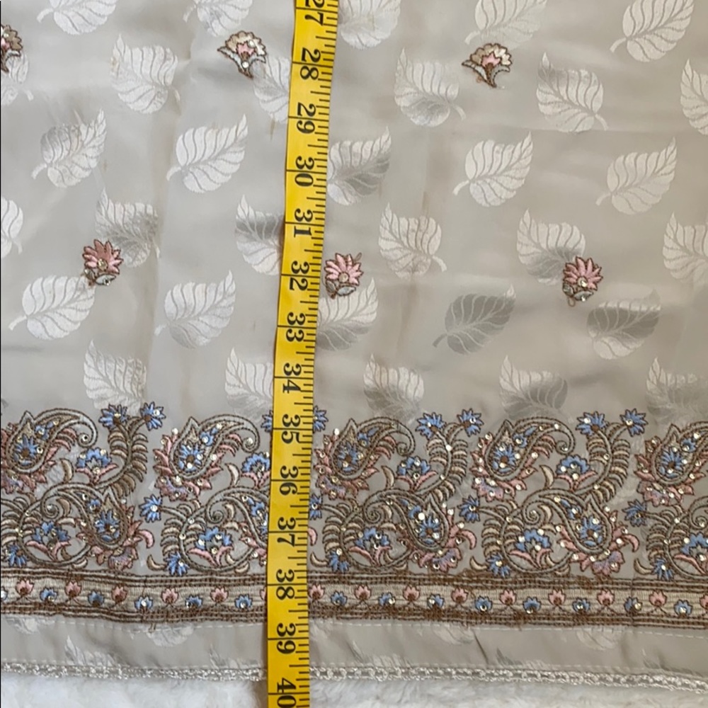 Pakistani women’s Shalwar kameez 3 piece Dress - Picture 8 of 8